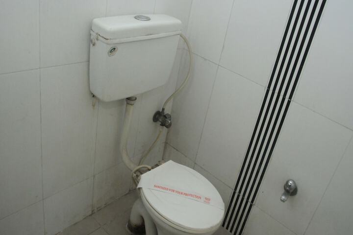 Room 18 of 20