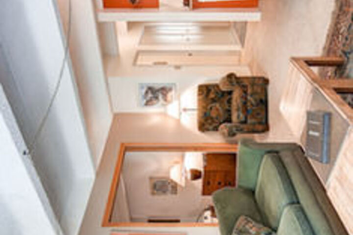 Room 183 of 434