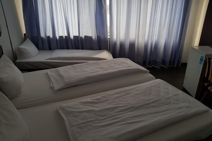Room 20 of 94