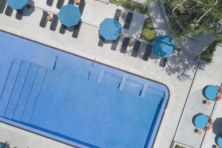 Pool 14 of 35