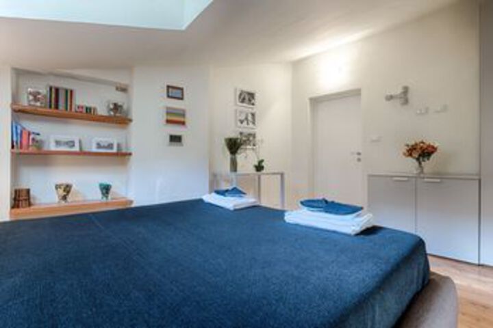 Room 10 of 22