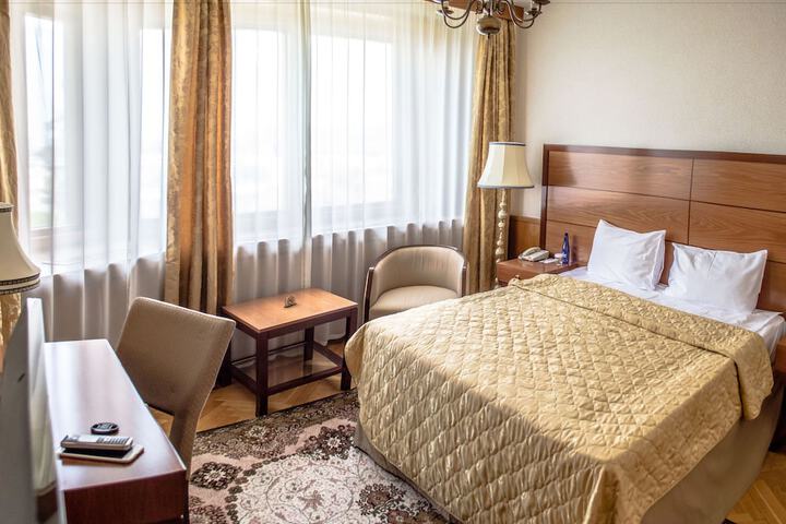 Room 50 of 113