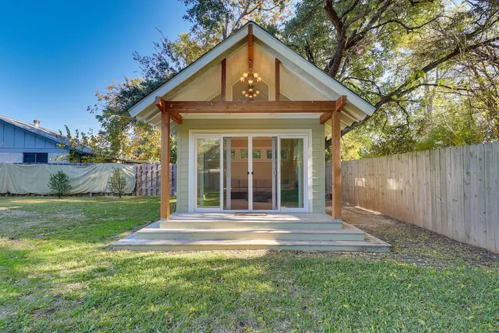 Image of Texas Retreat w / Patio Fireplace & Fenced-in Yard