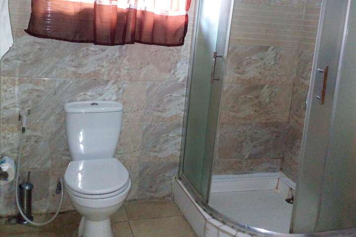 Room 12 of 23