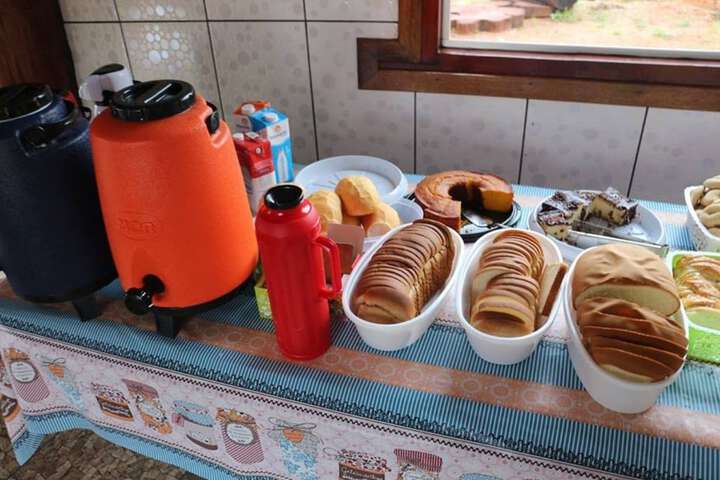Breakfast/Coffee Service 12 of 19