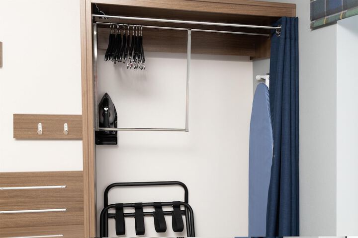Room 8 of 52