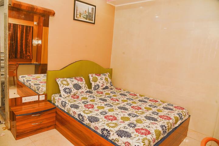 Room 29 of 54