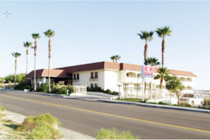 Hotel 8 of 26