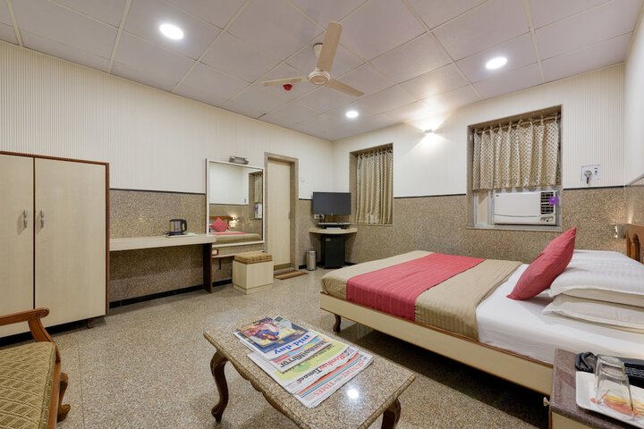Room 19 of 68
