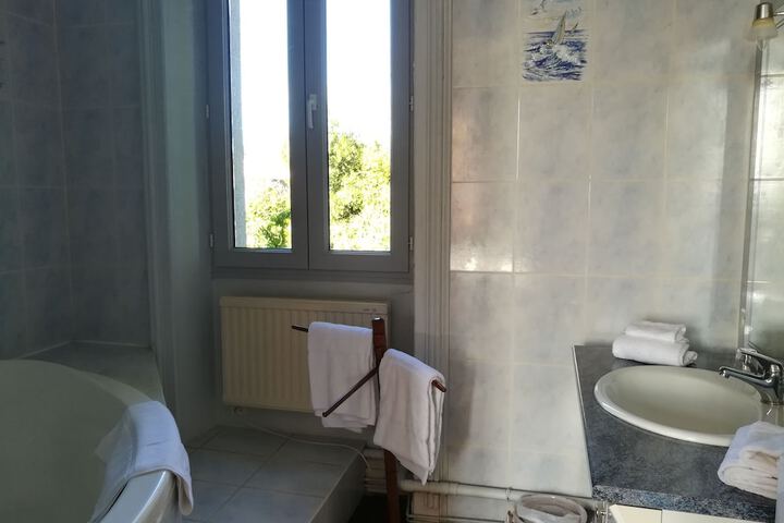 Bath Interior