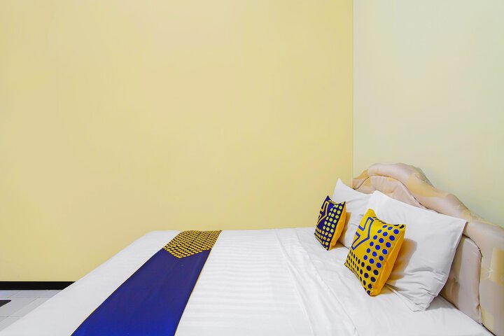 Room 8 of 26