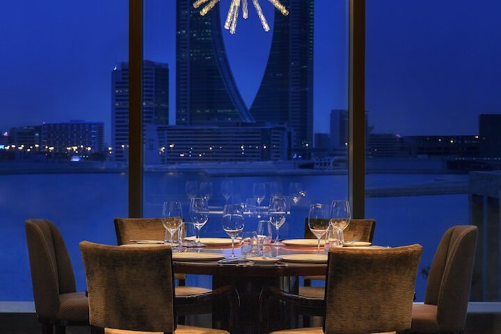 Dining 99 of 147