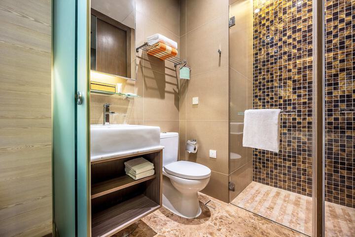Clean Restrooms