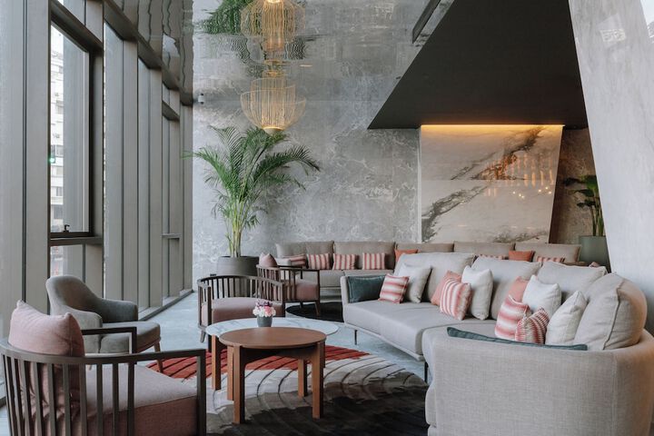 Guest Lobby