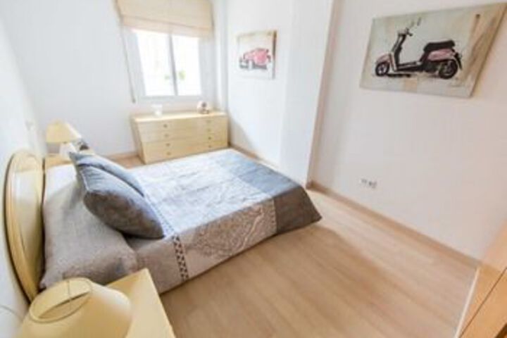 Room 7 of 15