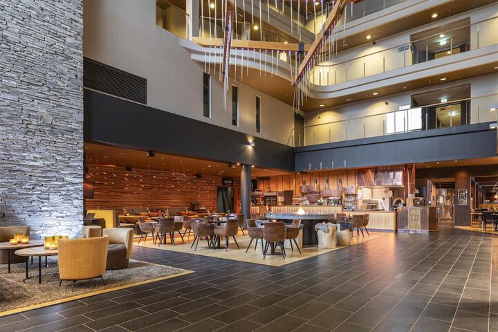 Lobby Entry