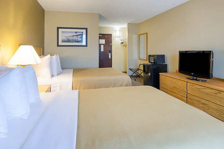 Room 12 of 37
