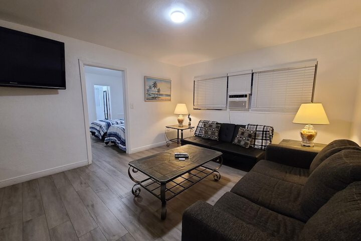 Room 118 of 166