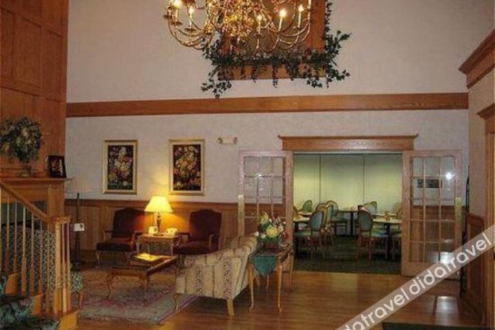 Hotel Interior 7 of 35