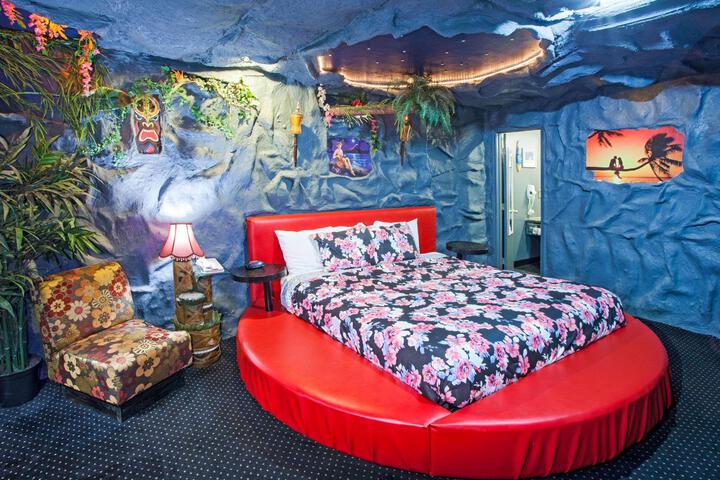 2 Double Beds Accessible Room (1 of 12)