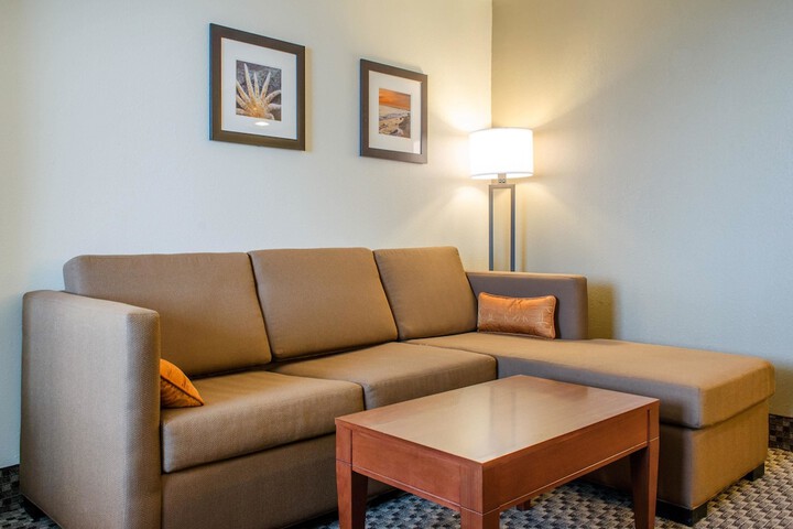 Room 20 of 39