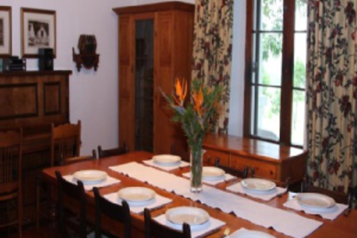 Dining 177 of 276