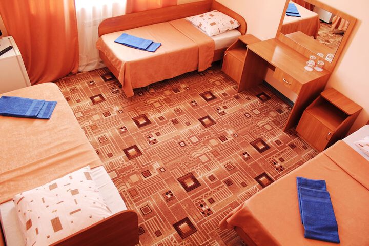 Room 10 of 51