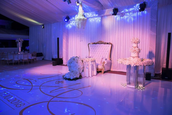 Ballroom/Hall 36 of 47