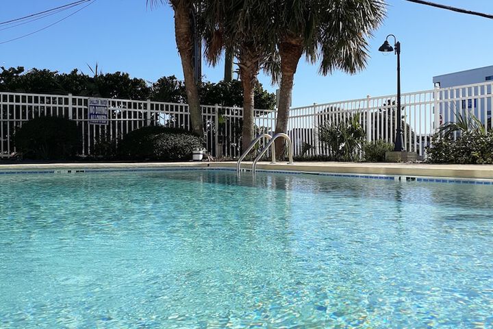 Pool 274 of 333