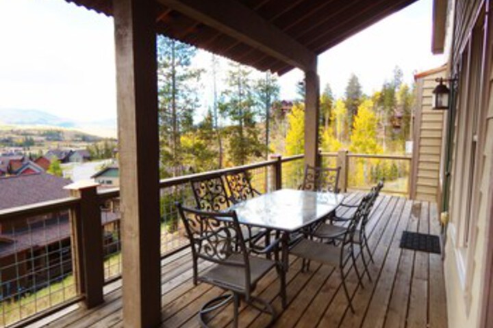 Terrace/Patio 2 of 72