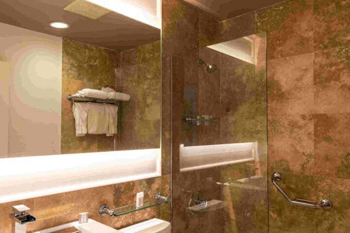 Clean Restrooms