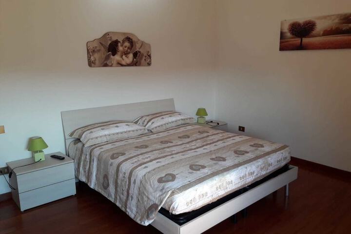 Room 8 of 39