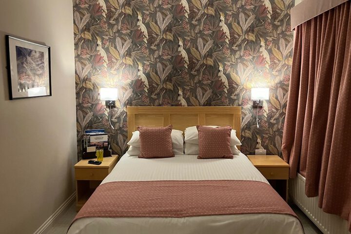Room 45 of 94