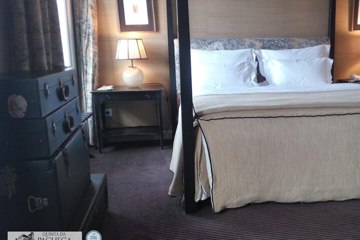 Room 10 of 152