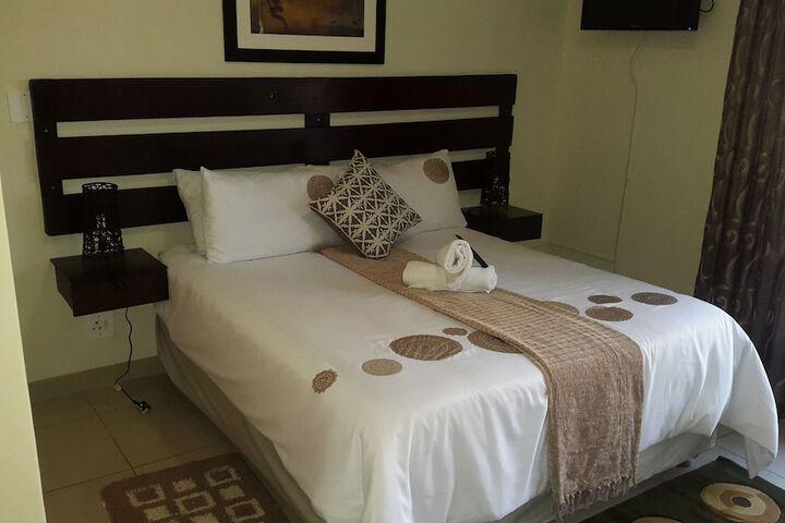 Room 4 of 41