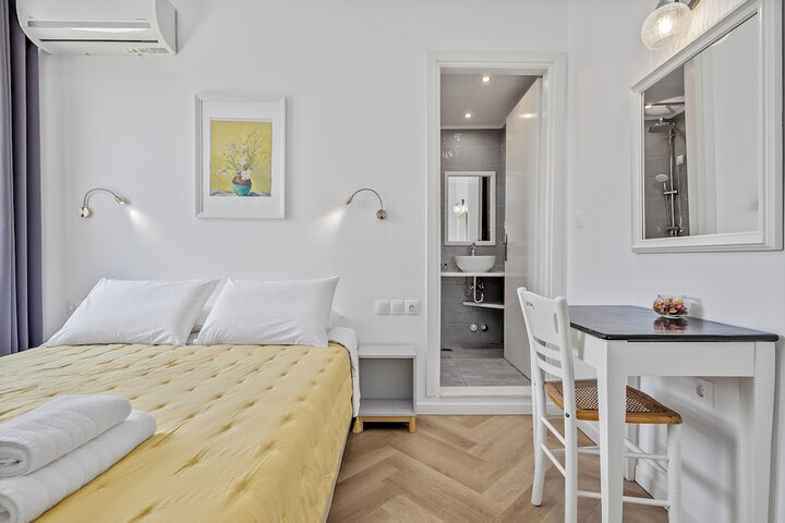 Room 55 of 122
