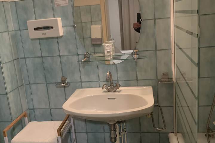 Room 20 of 31