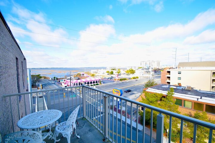 Terrace/Patio 9 of 11