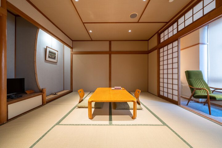 Room 17 of 73