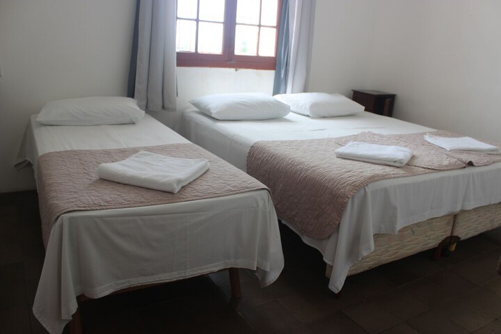 Room 10 of 157