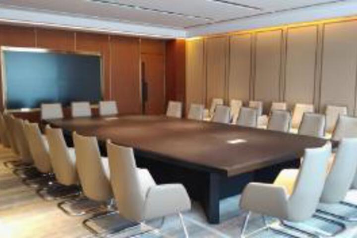 Room 14 of 23