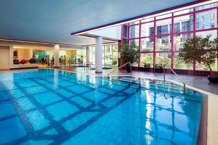 Pool image of Sheraton Vancouver Wall Centre