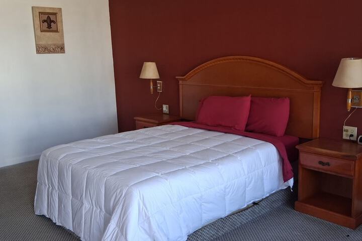 Room 11 of 15
