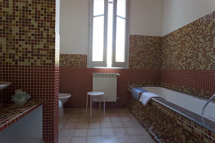 Bath Photo