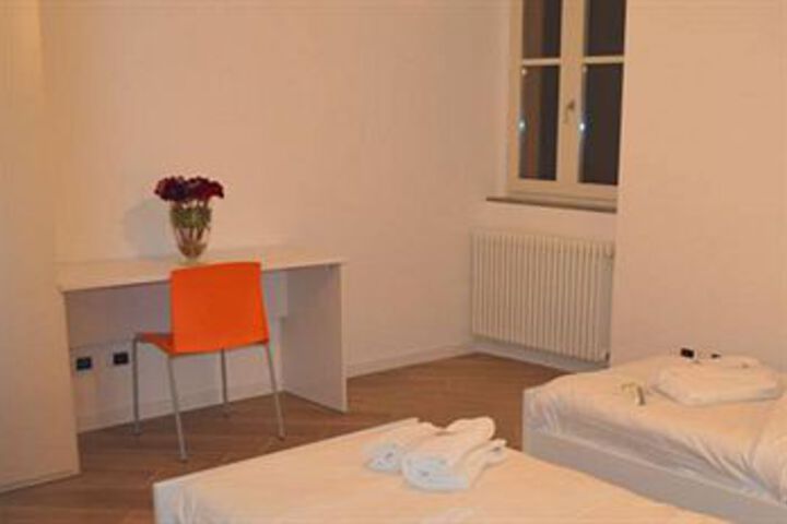 Room 42 of 61