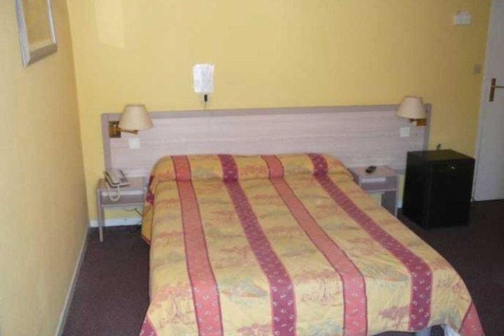 Room 3 of 5