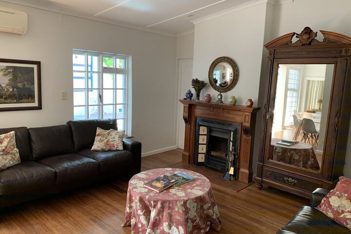 Room 11 of 29
