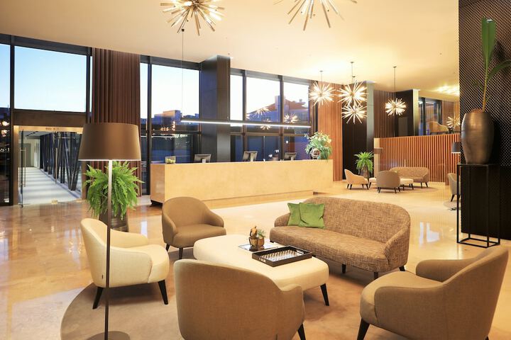 Hotel Interior 2 of 91