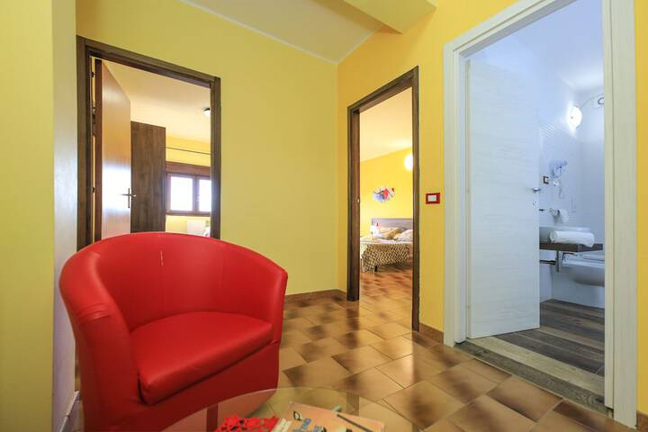 Room 16 of 102