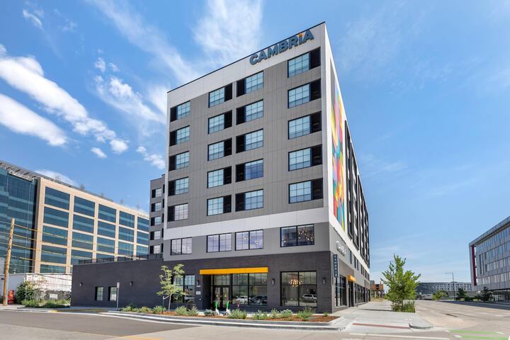 Hotel 80 of 82